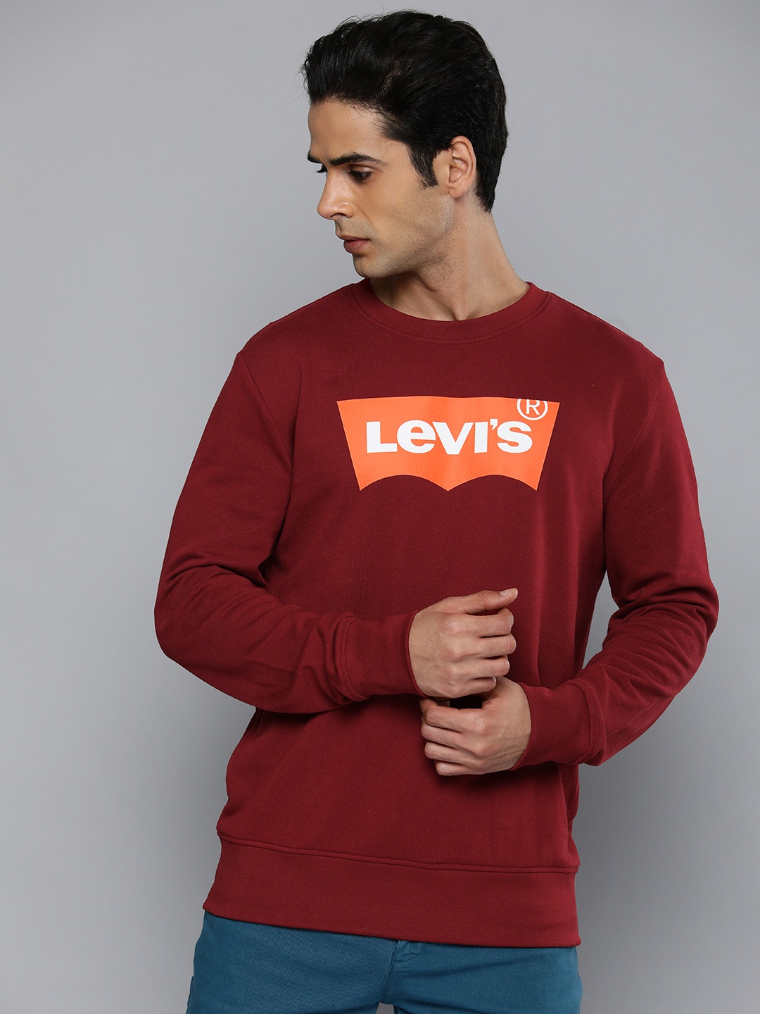 

Levis Men Maroon Brand Logo Printed Pure Cotton Sweatshirt