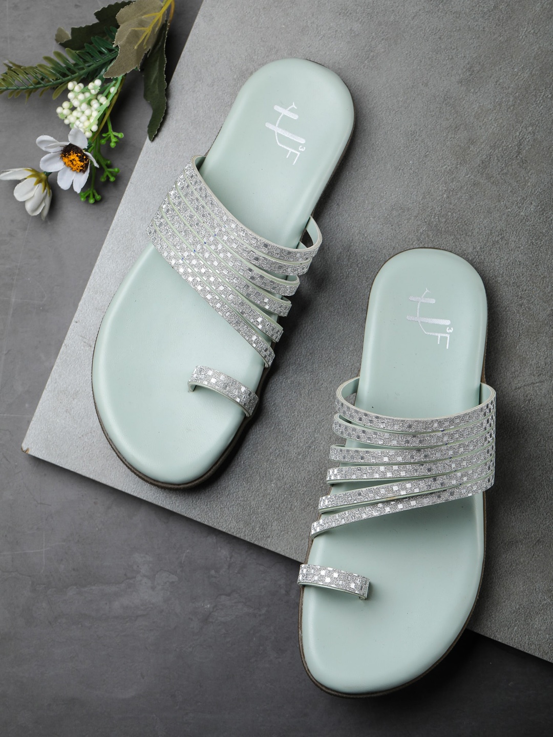 

H3F Women Grey Embellished One Toe Flats