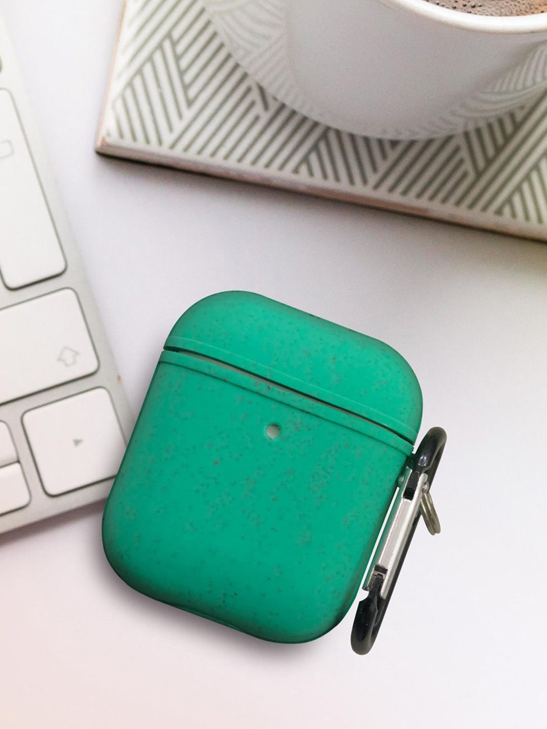 

macmerise Green Solid Airpod Case