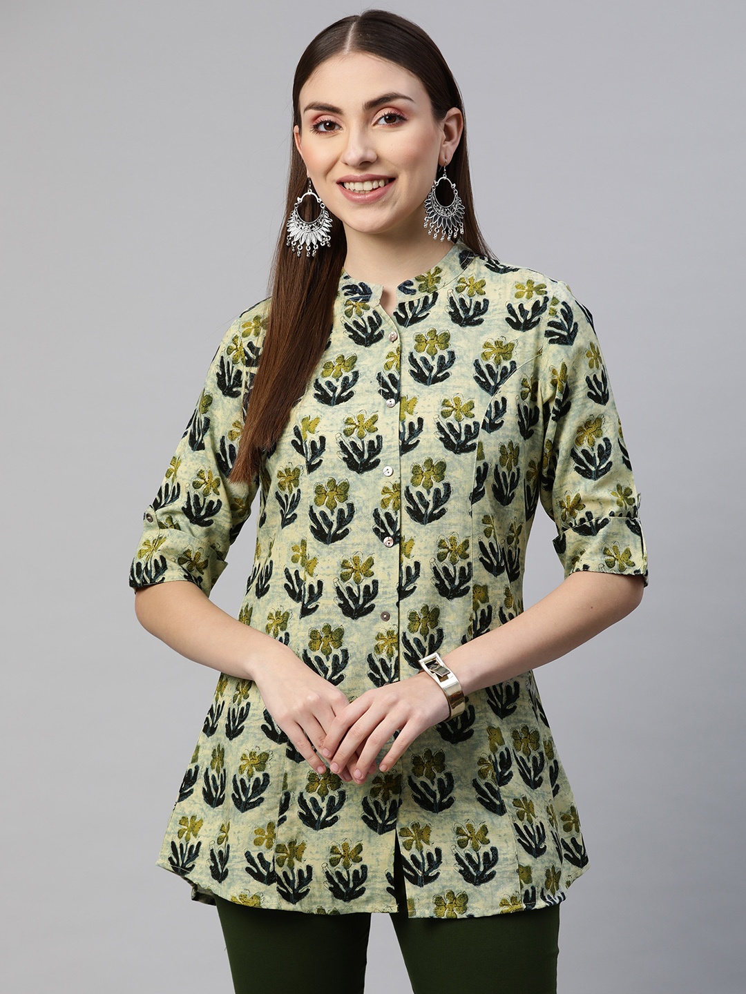 

Divena Green & Blue Floral Print Mandarin Collar Roll-Up Sleeves Shirt Style Top
