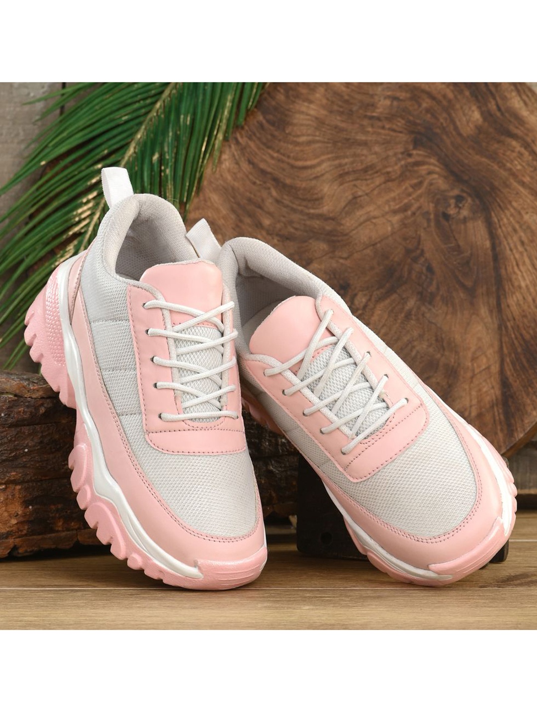 

DEAS Women Pink Colourblocked Sneakers