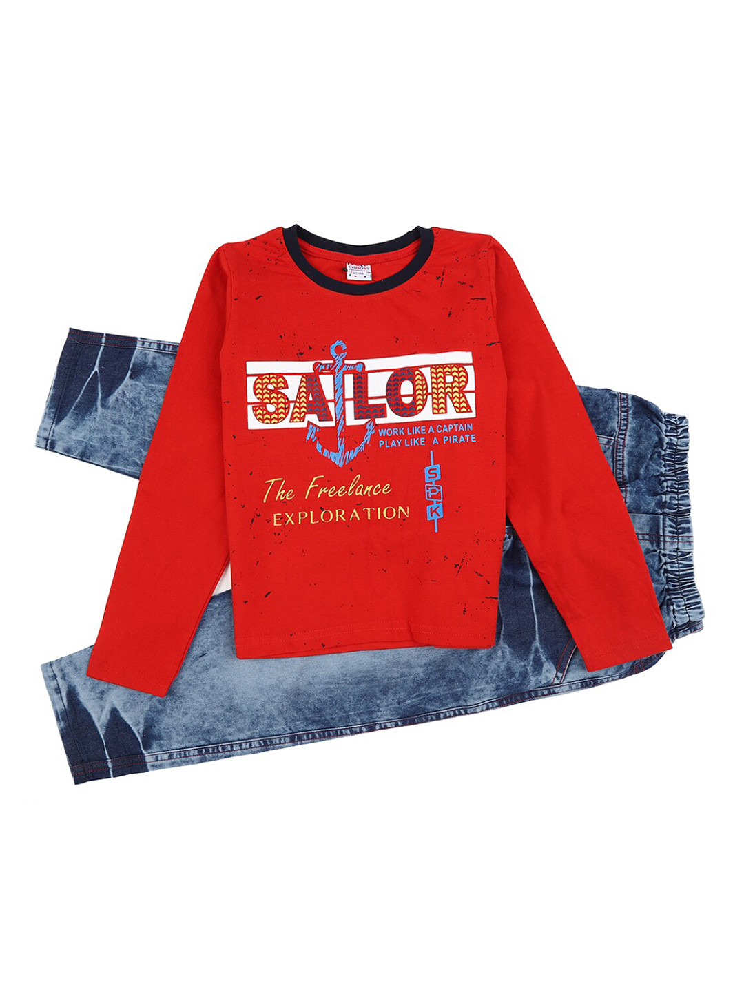

V-Mart Boys Red & Blue Printed Pure Cotton T-shirt with Trousers