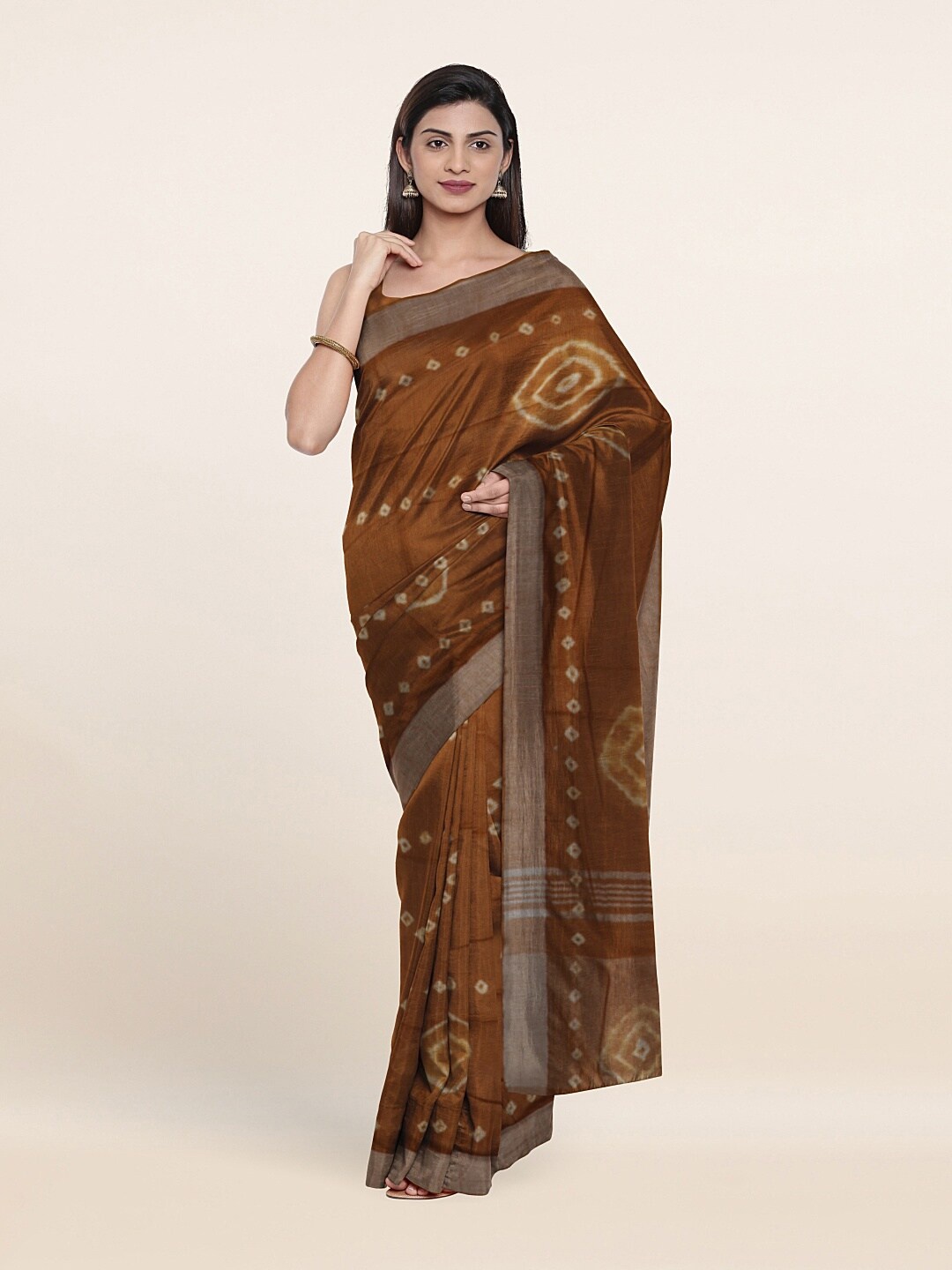 

Pothys Brown & Off White Tie and Dye Jute Cotton Saree