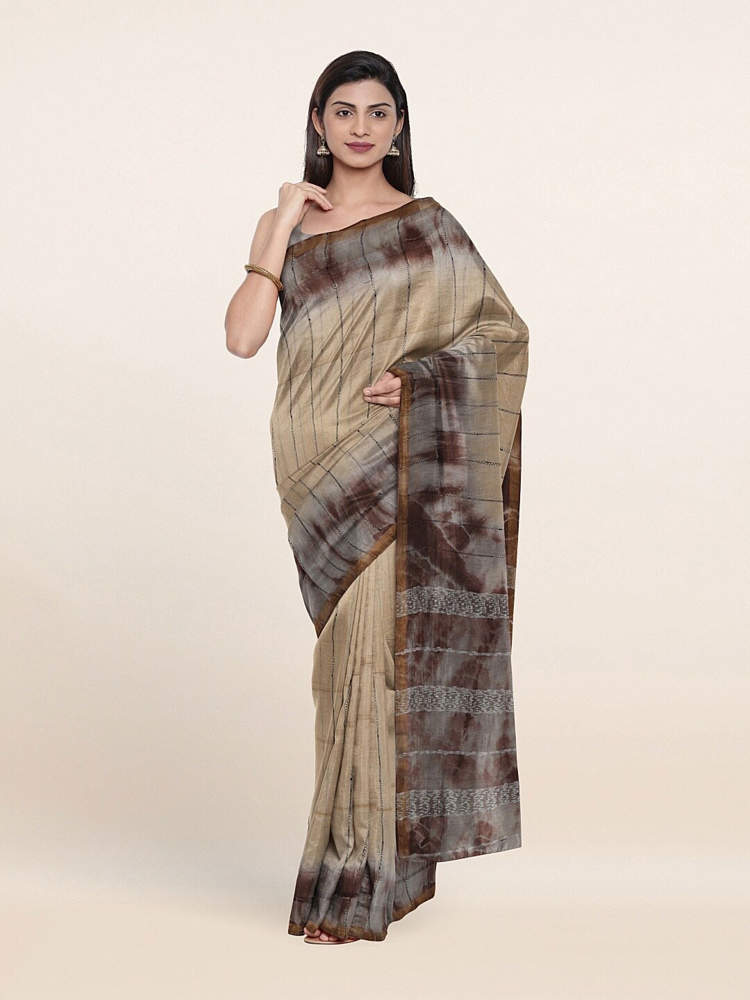 

Pothys Grey & Beige Striped Jute Cotton Saree