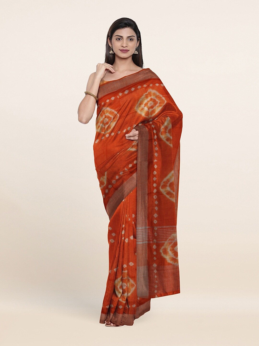 

Pothys Orange & Silver-Toned Tie and Dye Baswada Jute Cotton Saree