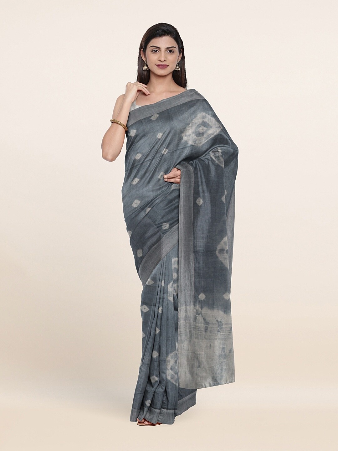 

Pothys Grey & White Bandhani Jute Cotton Saree