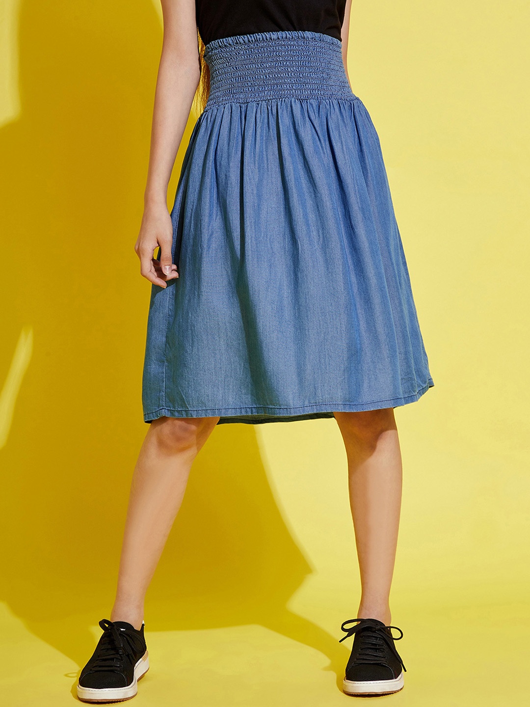 

Noh.Voh - SASSAFRAS Kids Blue Tencel Smocked Waist Skirt