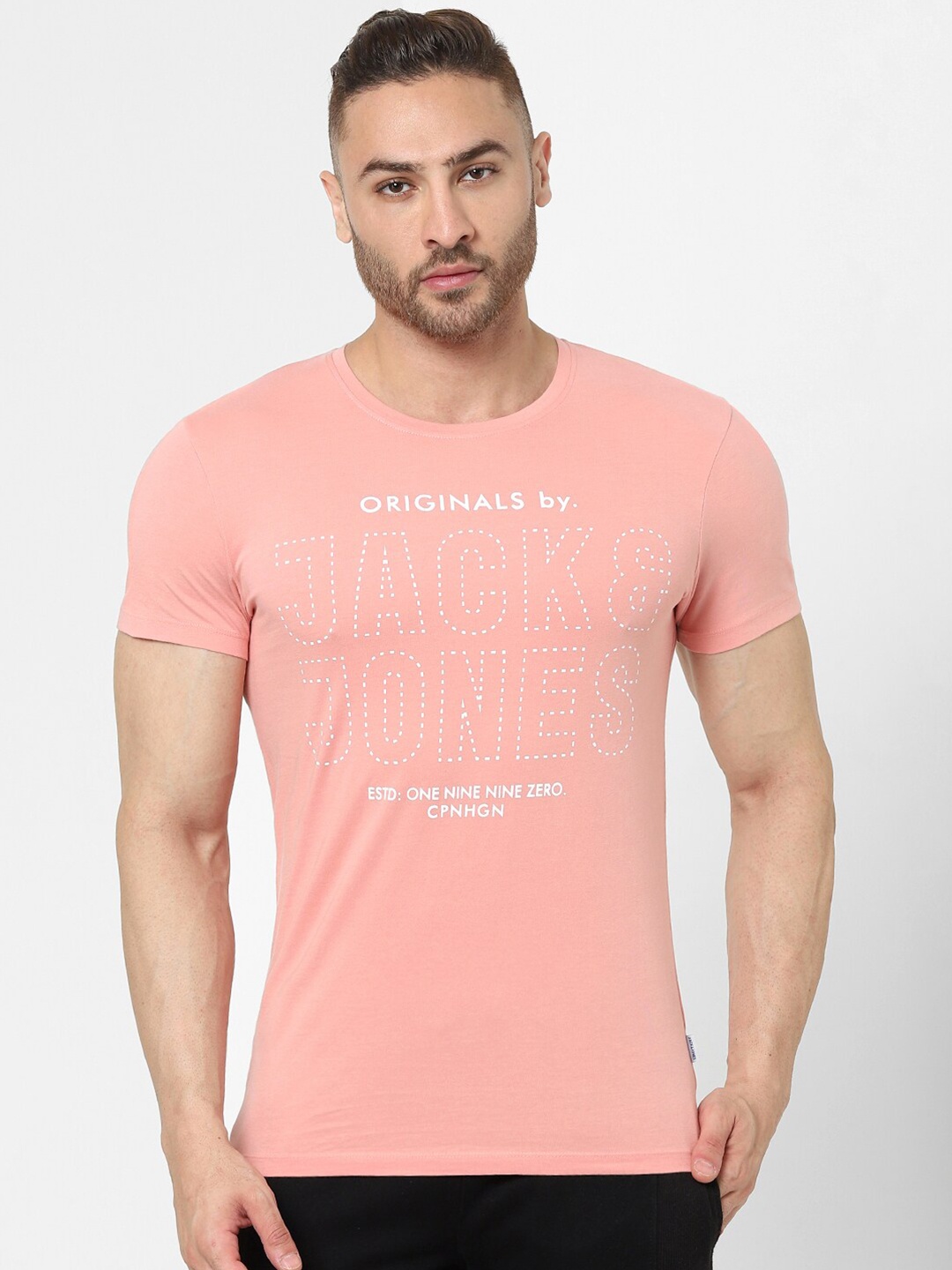 

Jack & Jones Men Peach-Coloured & White Typography Printed T-shirt