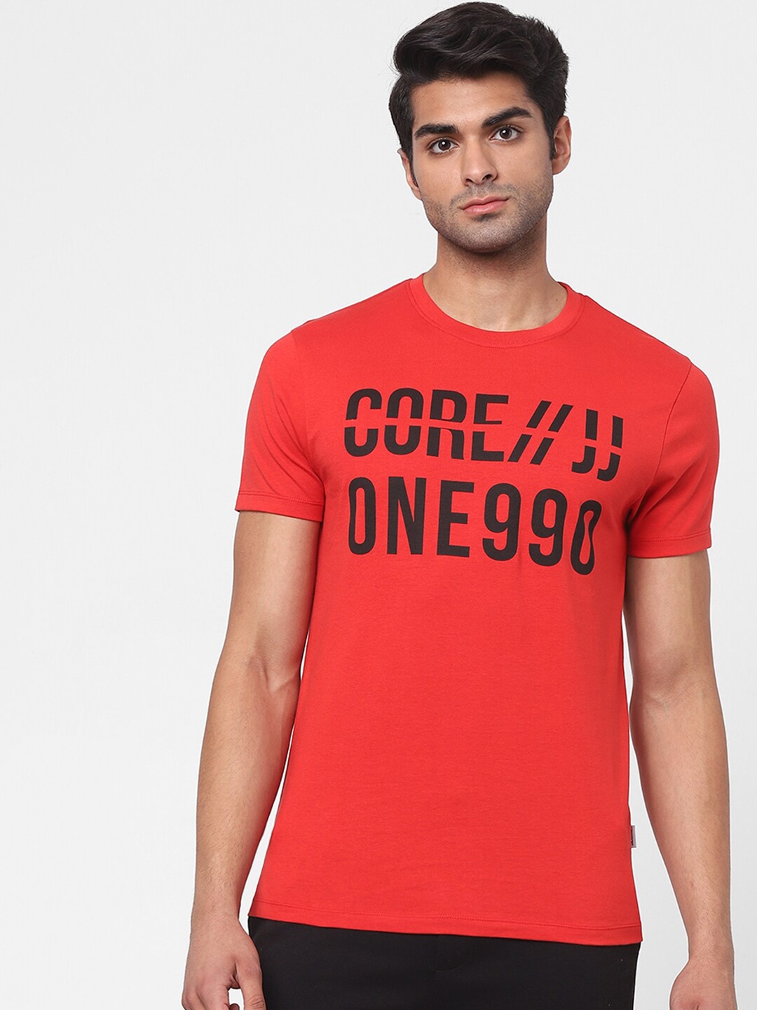 

Jack & Jones Men Red & Black Typography Printed Lounge T-shirt