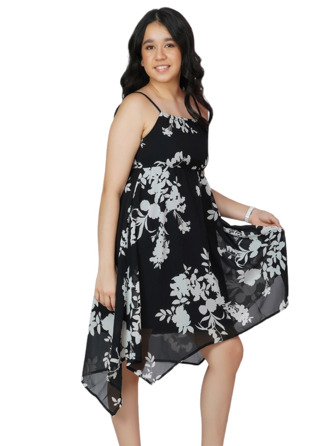 

Dress My Angel Black & White Floral Georgette Asymmetric Dresses