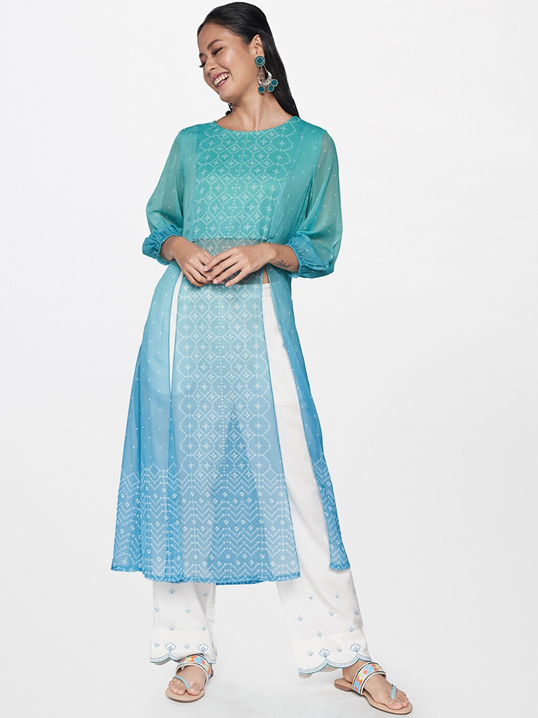 

Global Desi Women Blue Ethnic Motifs Checked Keyhole Neck Flared Sleeves Anarkali Kurta