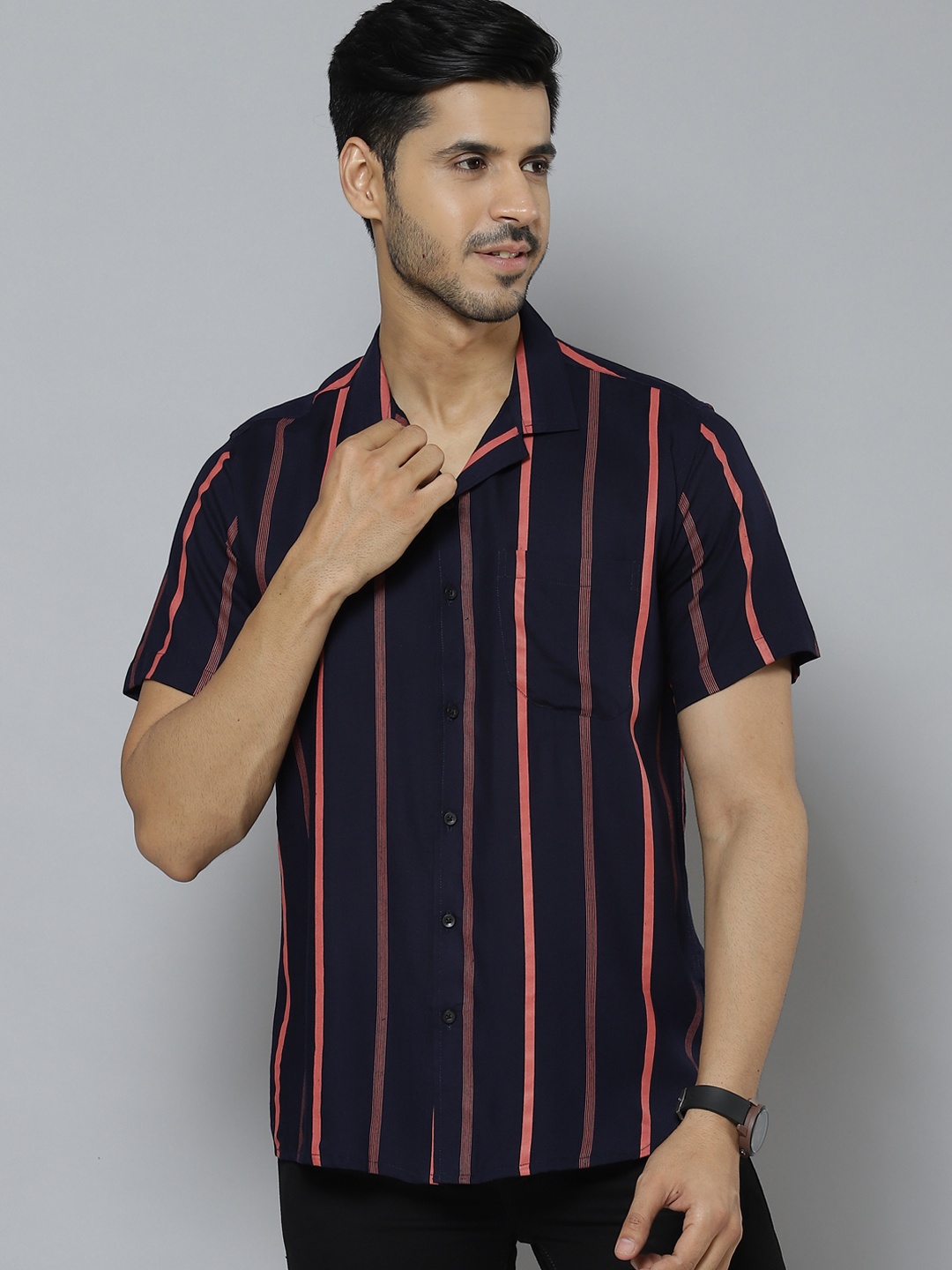 

DENNISON Men Navy Blue & Red Smart Slim Fit Striped Cotton Casual Shirt