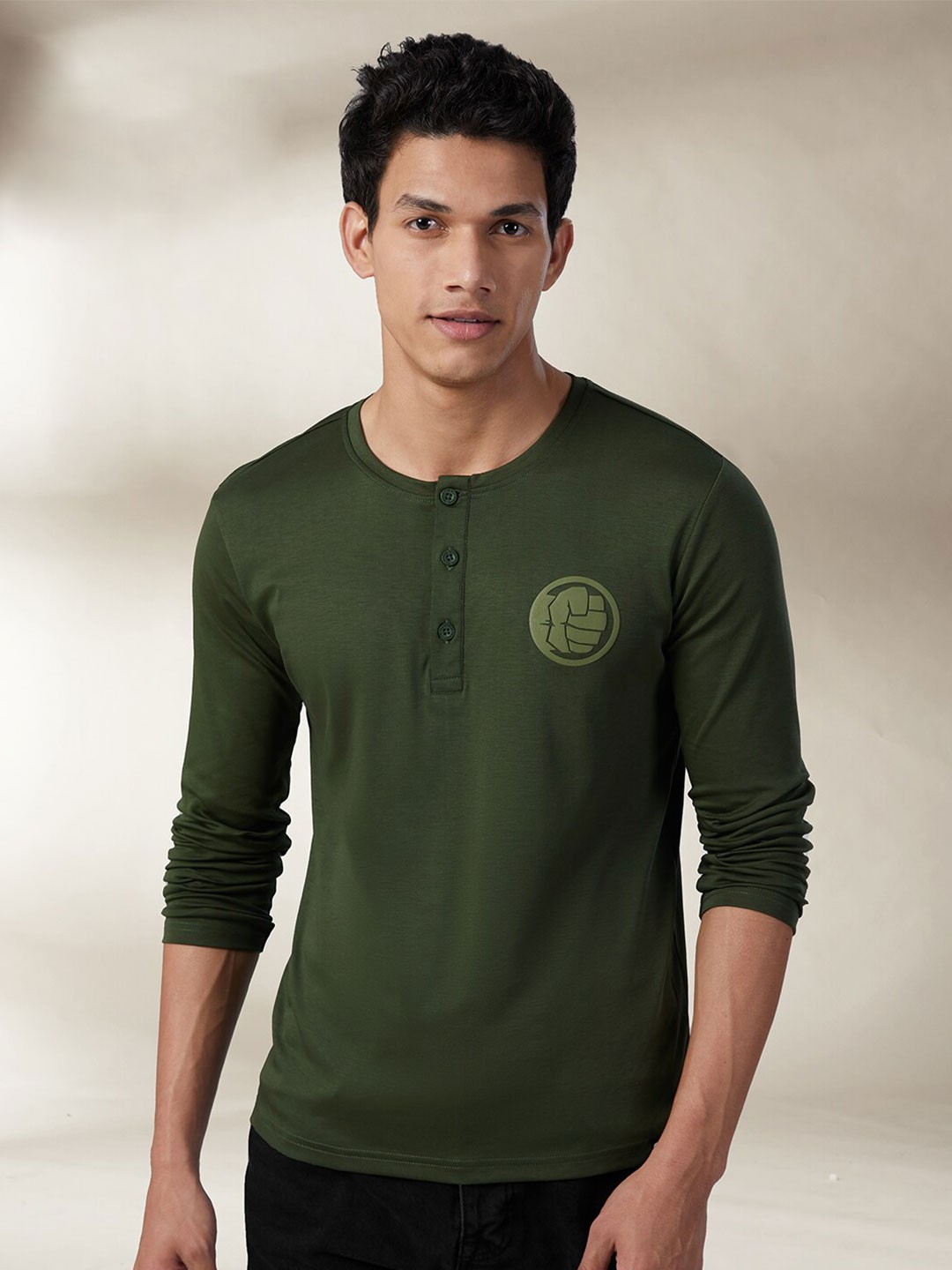 

The Souled Store Men Green Henley Neck T-shirt