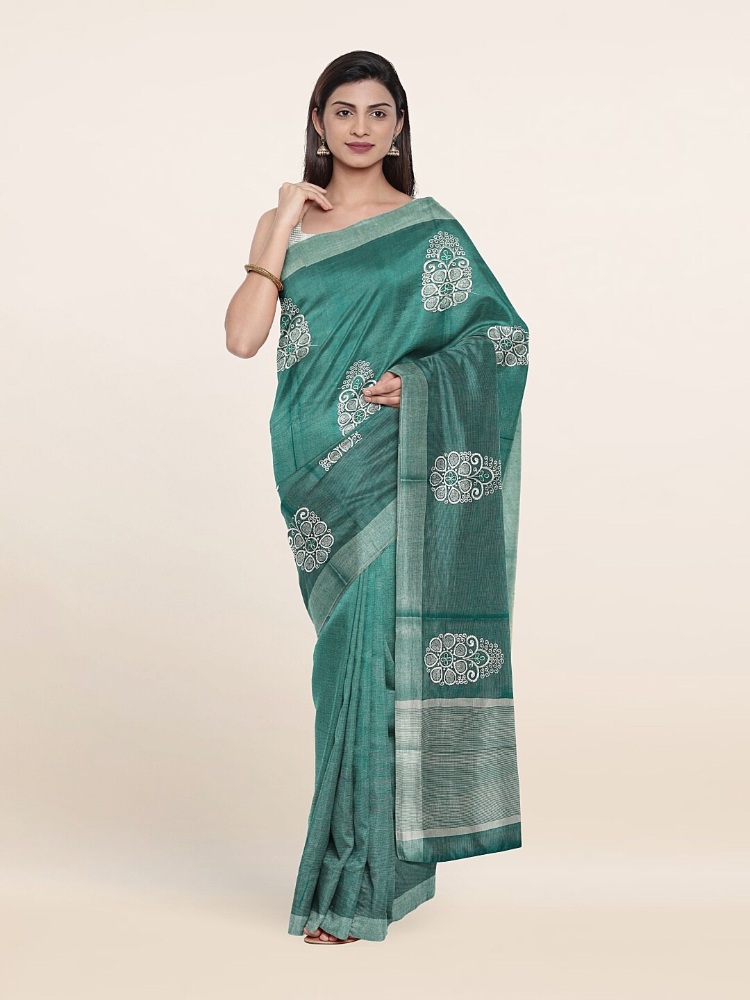 

Pothys Green & Silver-Toned Ethnic Motifs Tissue Saree