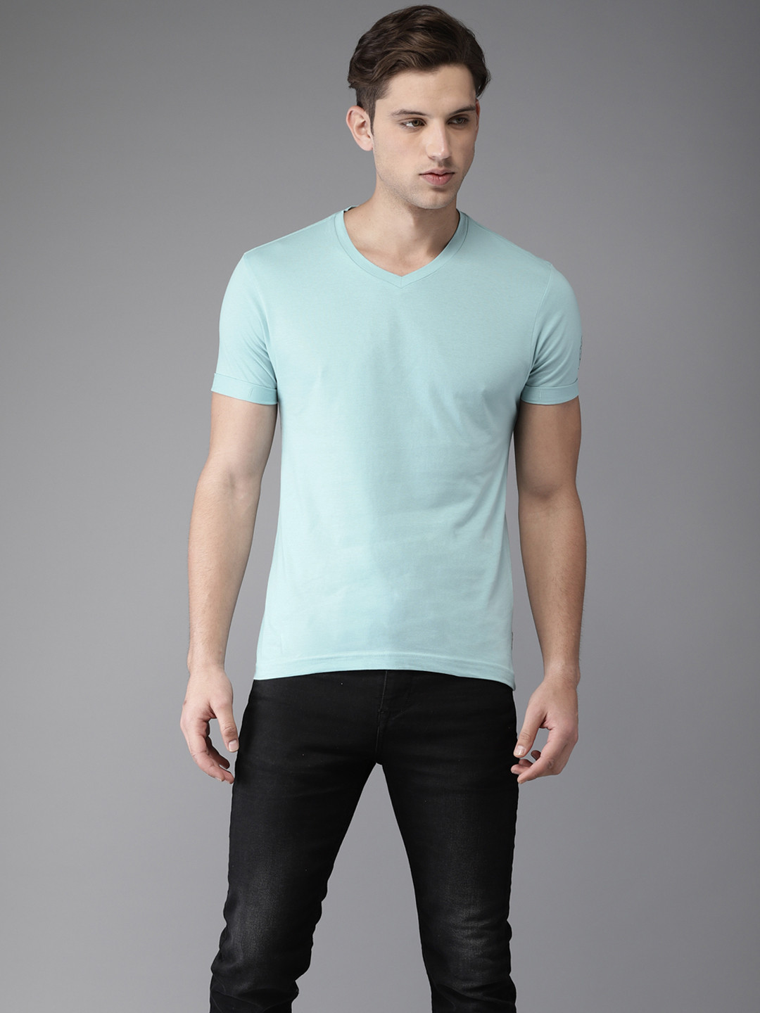 

Flying Machine Blue Solid V-Neck Pure Cotton T-shirt