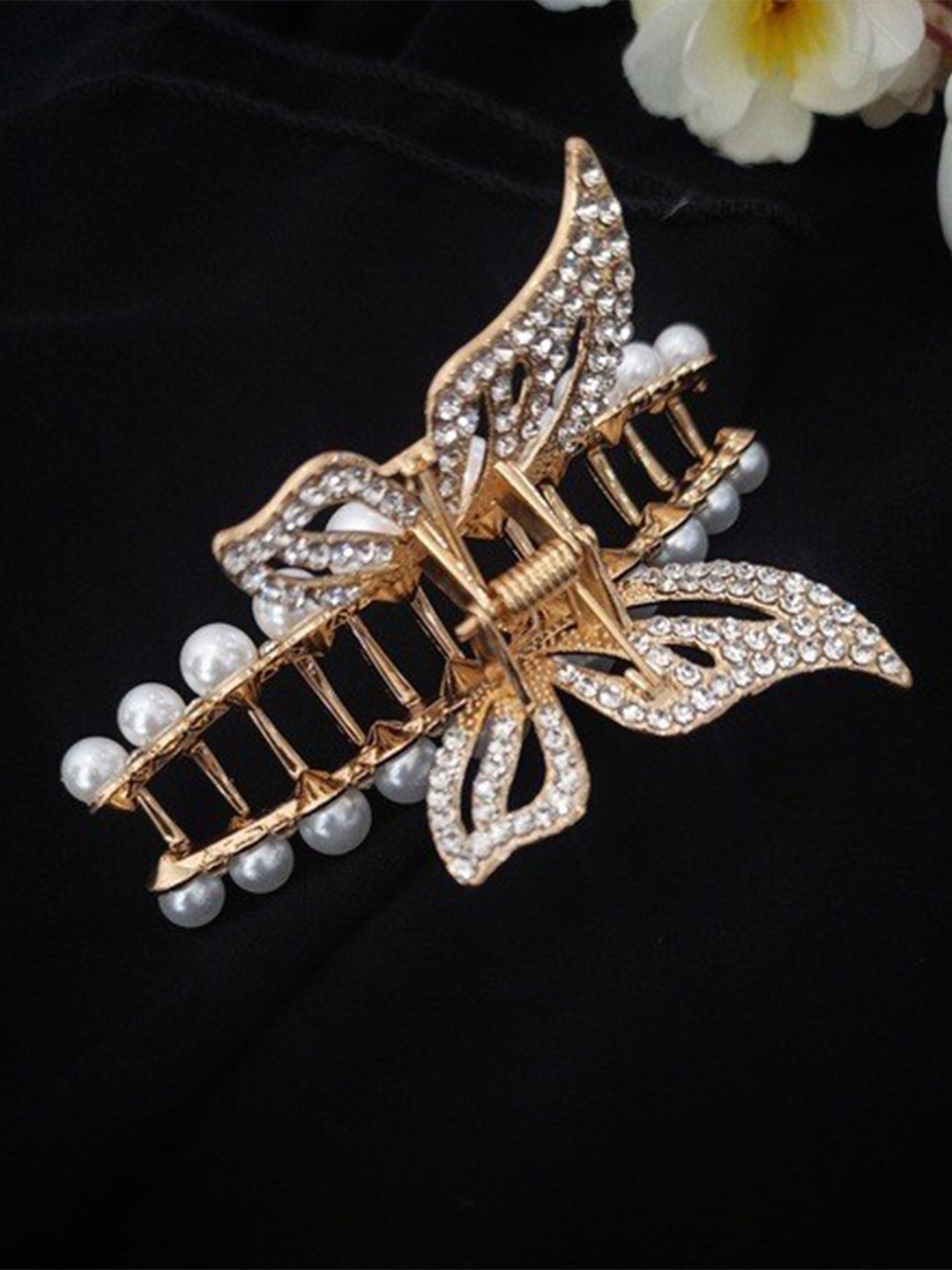 

ANNA CREATIONS Women Gold-Toned & White Embellished Claw Clip