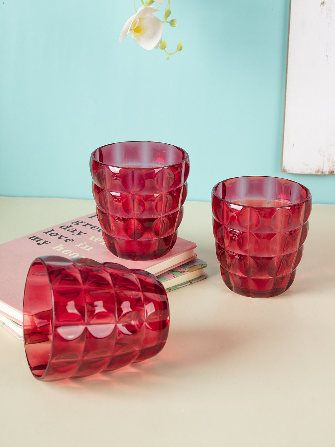 

MARKET99 Set Of 3 Red Textured Tumbler Set