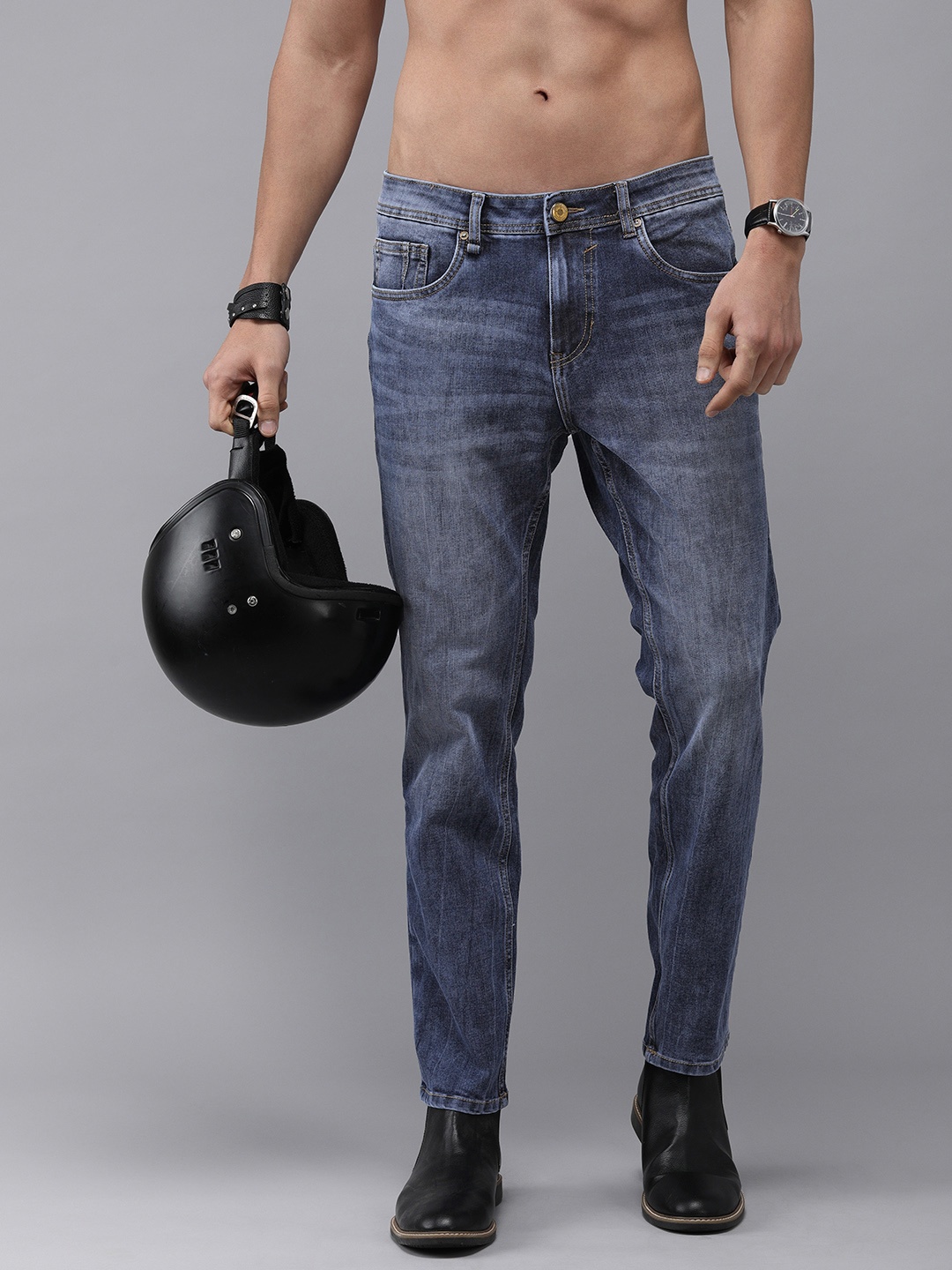 

The Roadster Lifestyle Co Men Blue Slim Fit Mid-Rise Heavy Fade Stretchable Jeans