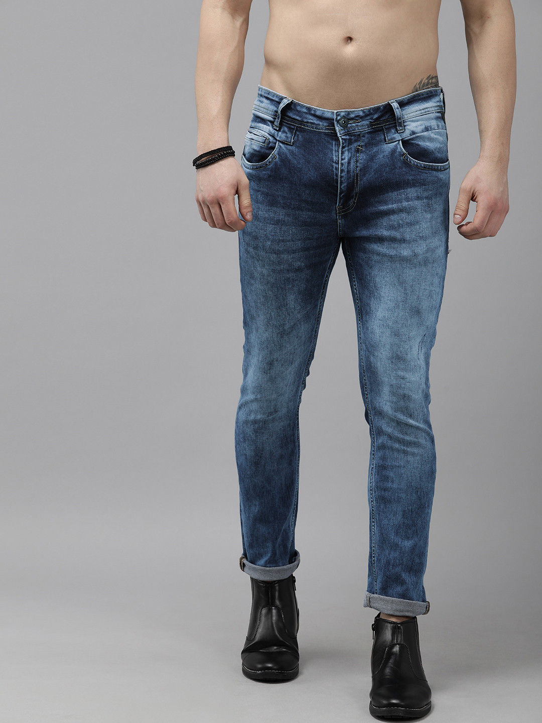 

The Roadster Lifestyle Co. Men Blue Slim Fit Heavy Fade Stretchable Casual Jeans