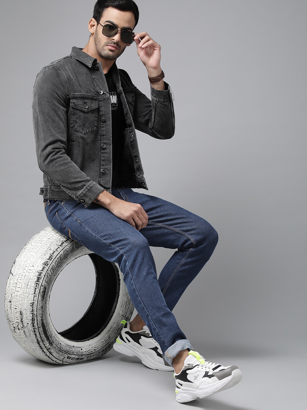 

Roadster Men Navy Blue Skinny Fit Stretchable Jeans
