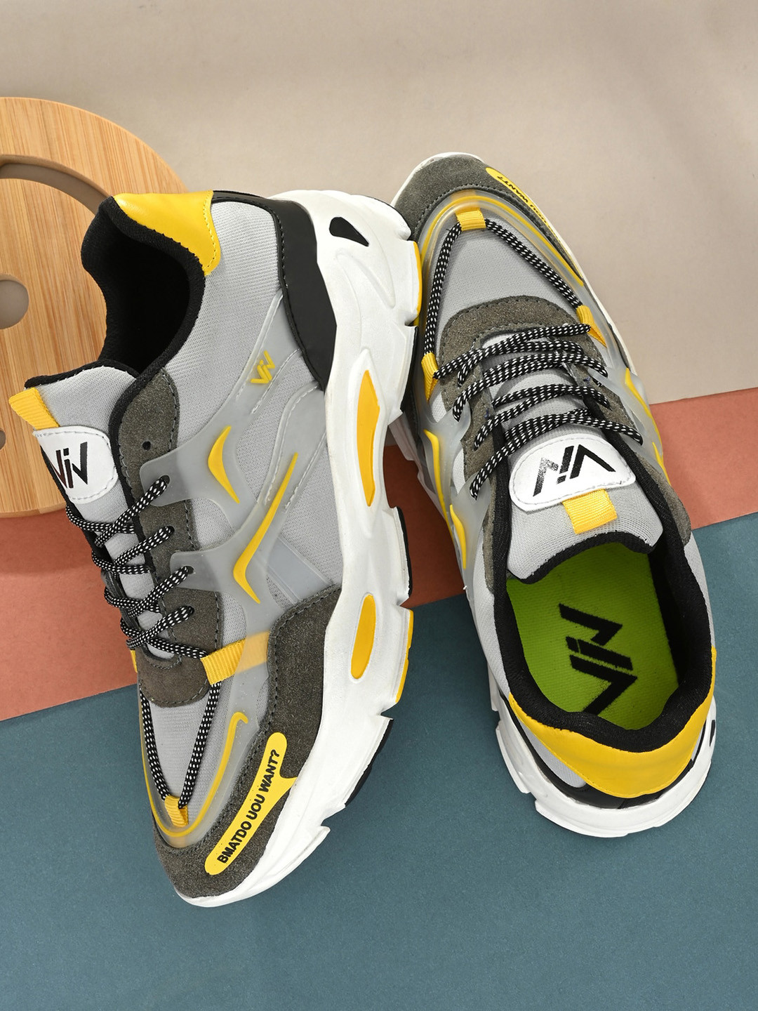 

VIV Men Grey & Yellow Colorblocked Sneakers
