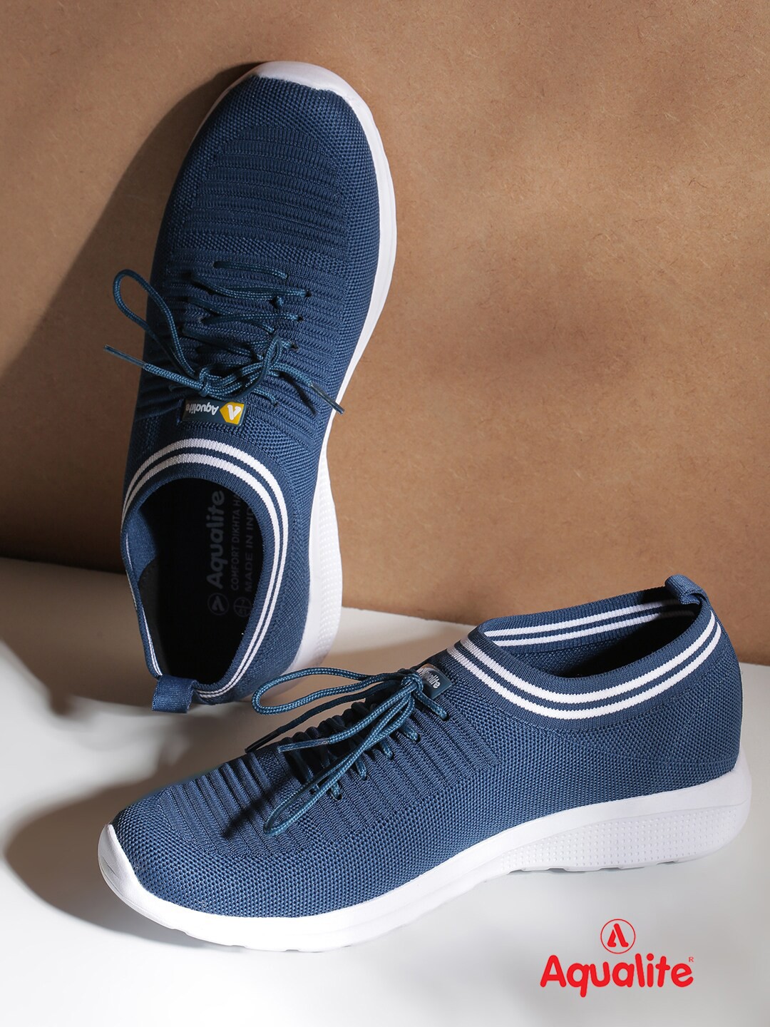 

Aqualite Men Blue Mesh Walking Non-Marking Shoes
