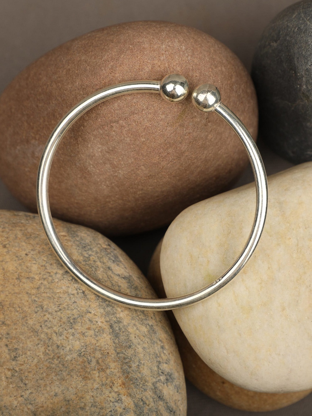 

Arte Jewels 925 Sterling Silver Bangle