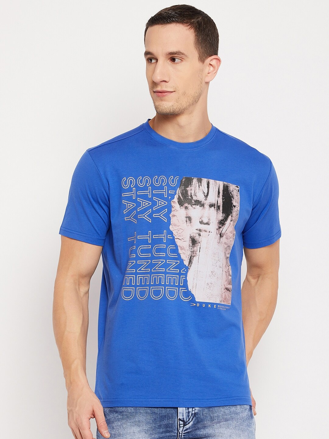 

Duke Men Blue Typography Printed Slim Fit T-shirt