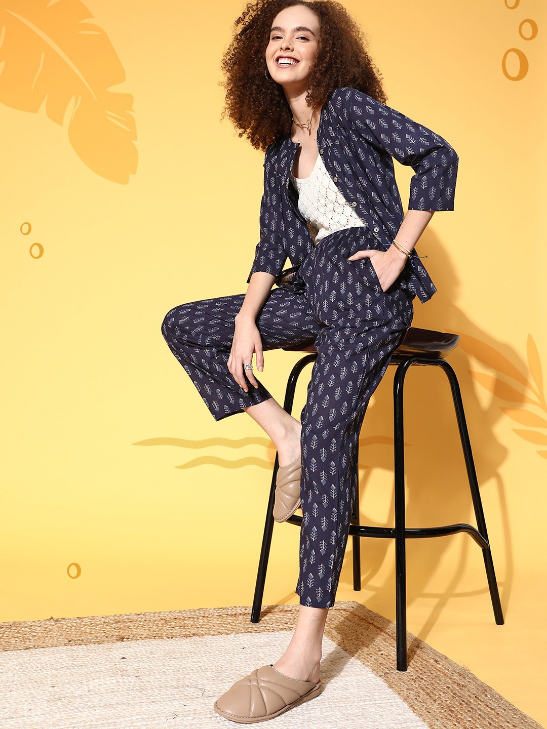 

Katn India Women Navy Blue Printed Cotton Night suit
