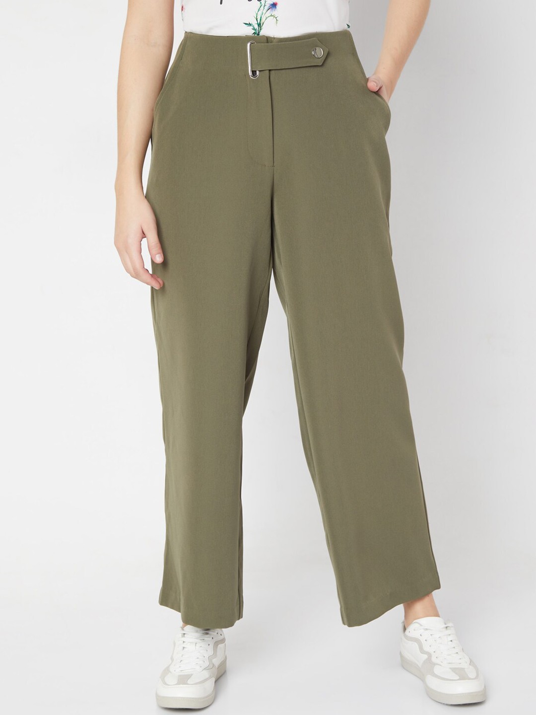 

Vero Moda Women Green Straight Fit High-Rise Trousers