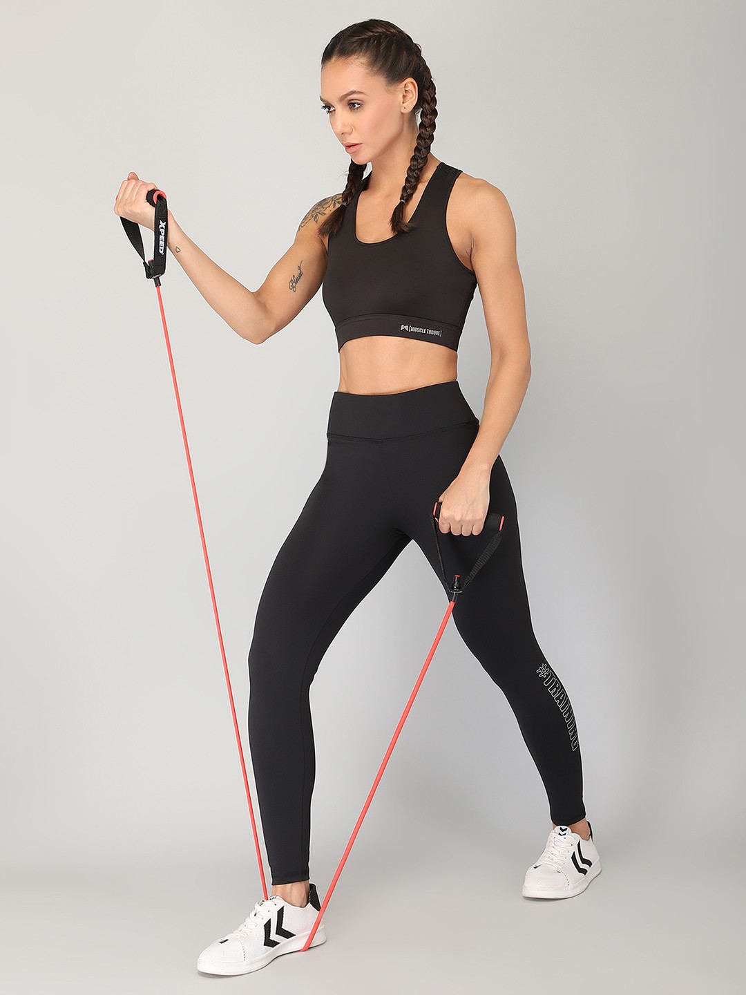 

MUSCLE TORQUE Women Black Solid Ankle-Length Tights
