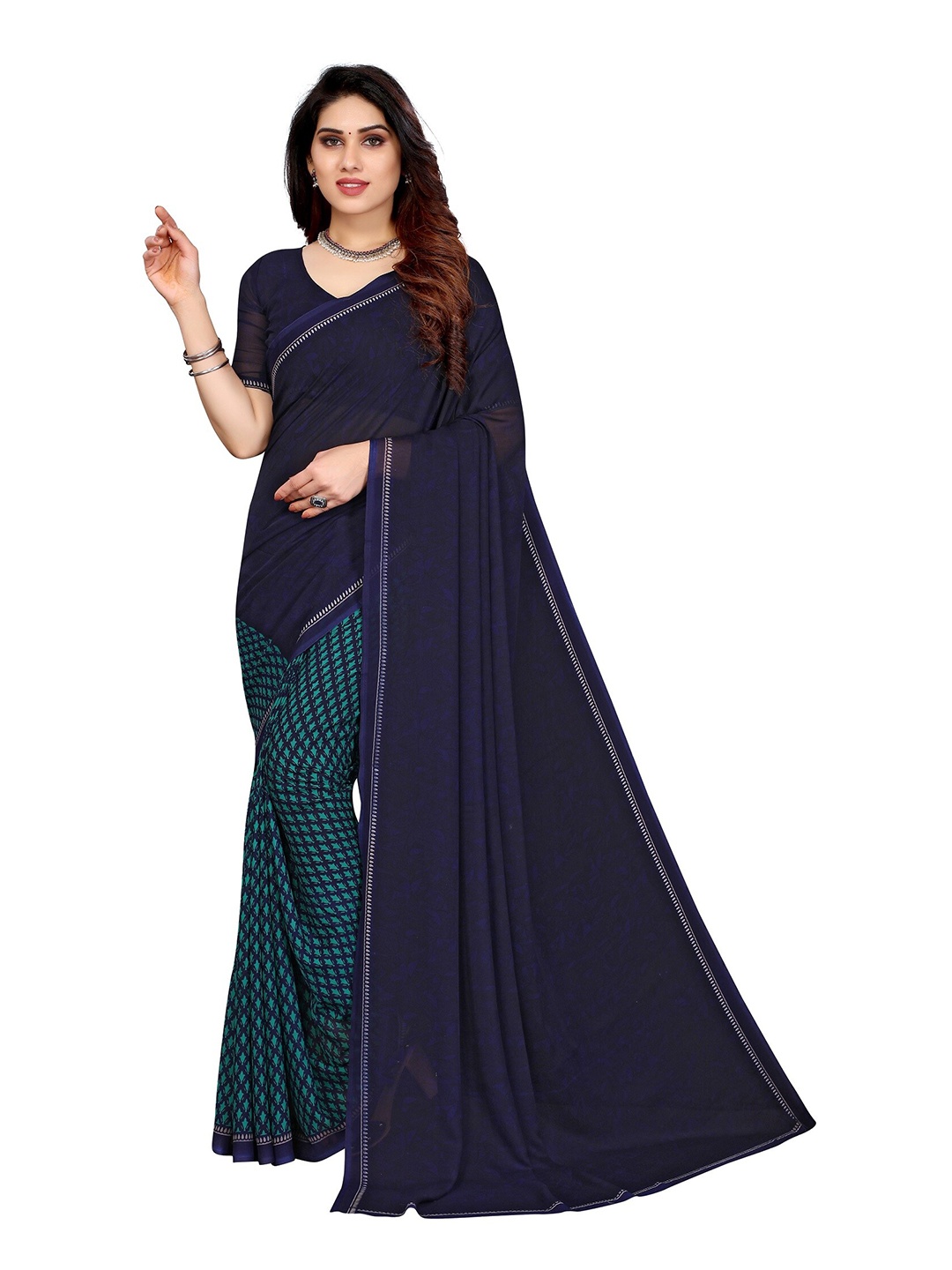 

Yashika Green & Navy Blue Floral Printed Poly-Georgette Saree