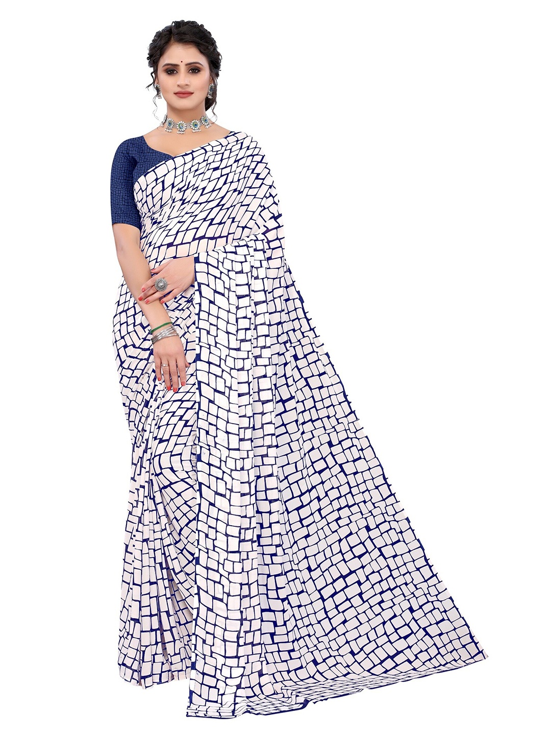 

Yashika Navy Blue & White Printed Saree