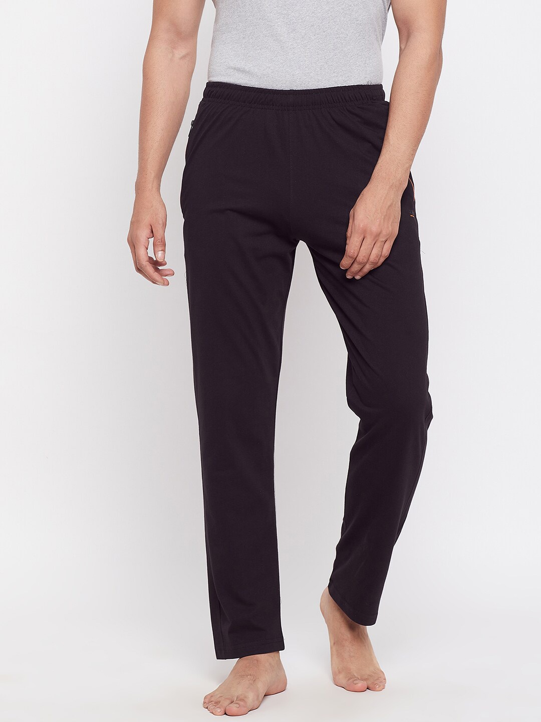

Okane Men Black Solid Lounge Pants