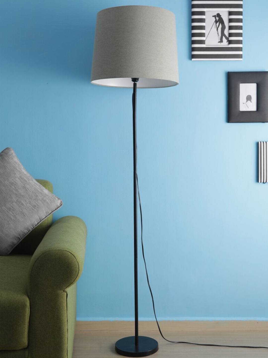 

SANDED EDGE Beige & Black Metal Floor Lamp