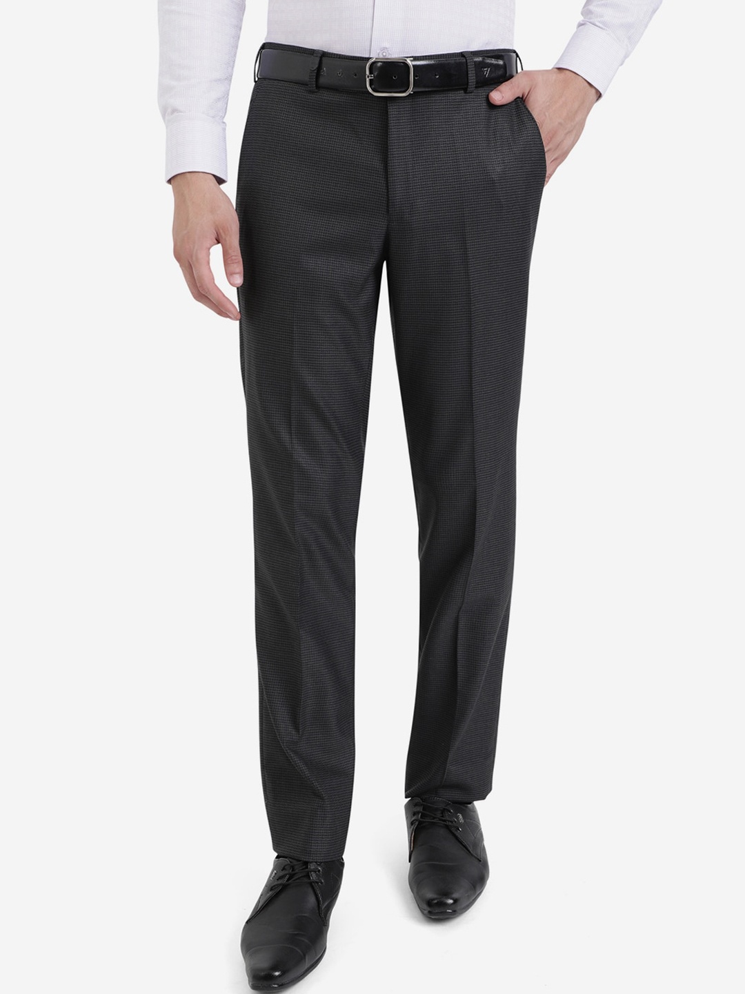 

JB STUDIO Men Black Slim Fit Wrinkle Free Trousers
