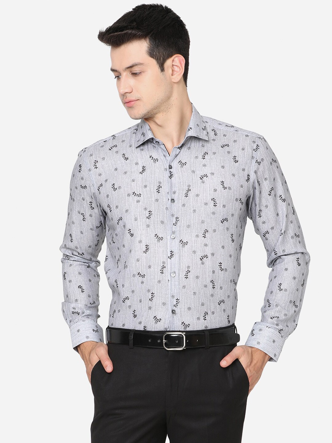 

JB STUDIO Men Grey Slim Fit Floral Printed Formal Shirt