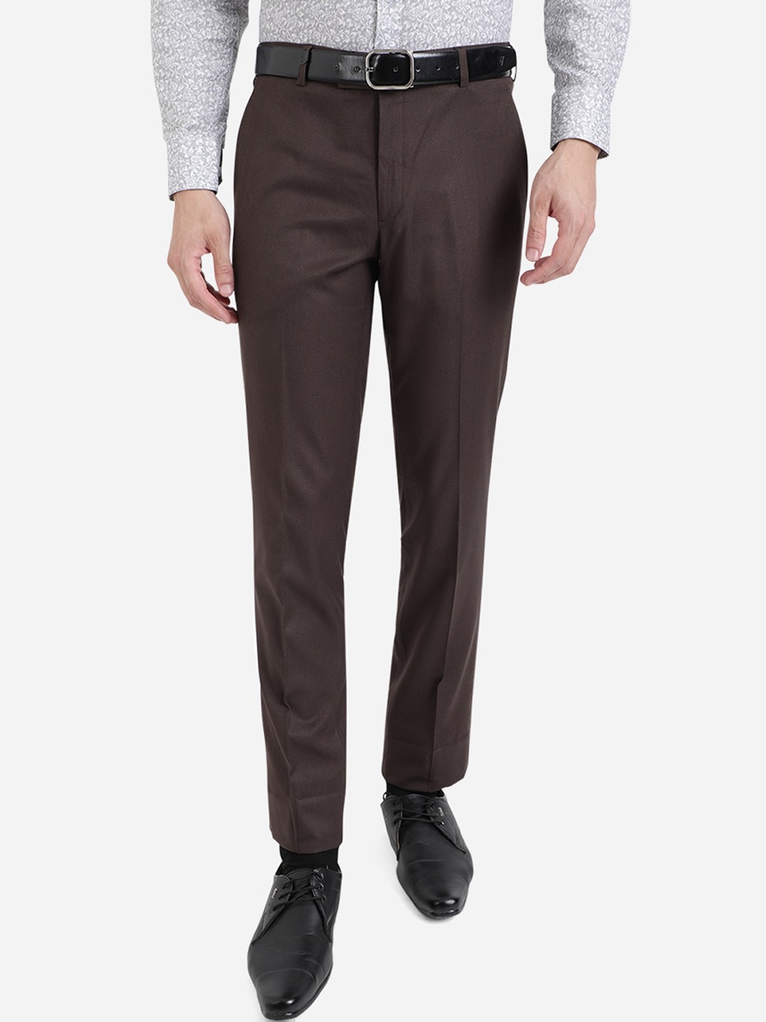 

JB STUDIO Men Brown Slim Fit Wrinkle Free Trousers