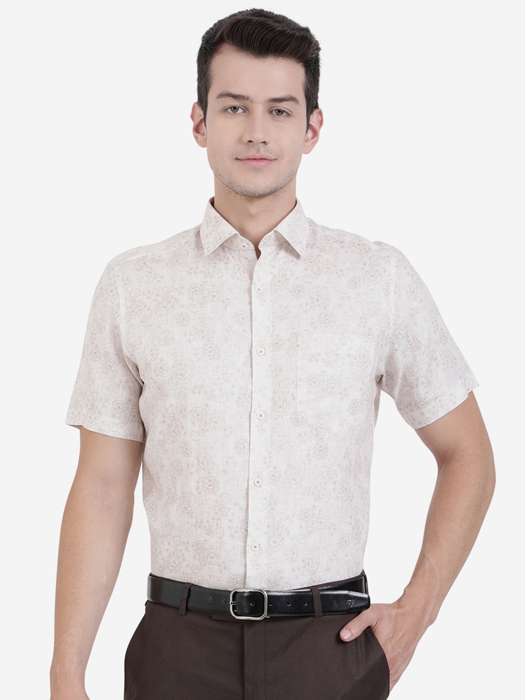 

JB STUDIO Men Off White Slim Fit Floral Printed Formal Shirt