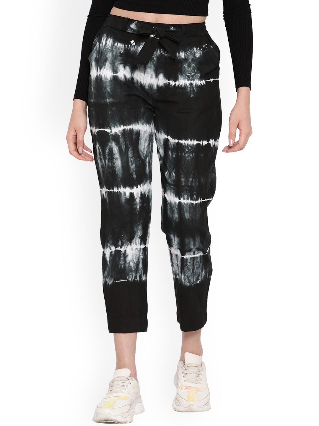 

Aawari Women Black Tie and Dye Printed Relaxed Cotton High-Rise Trousers