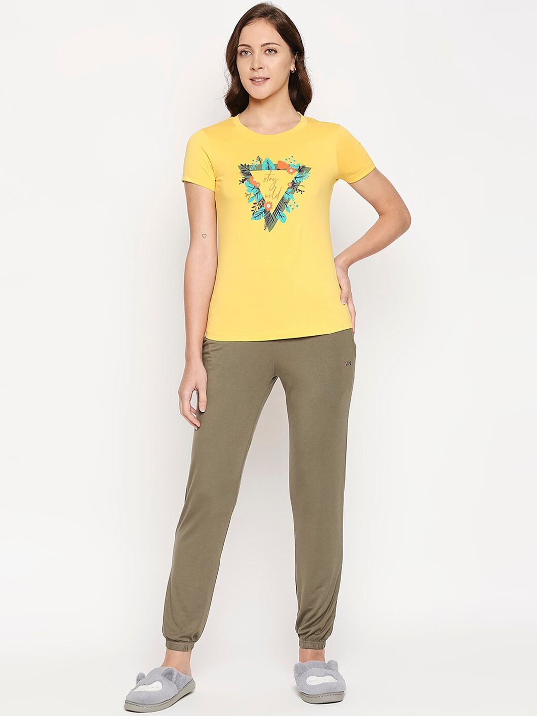 

XIN Women Yellow & Grey Printed Pure Cotton Night suit