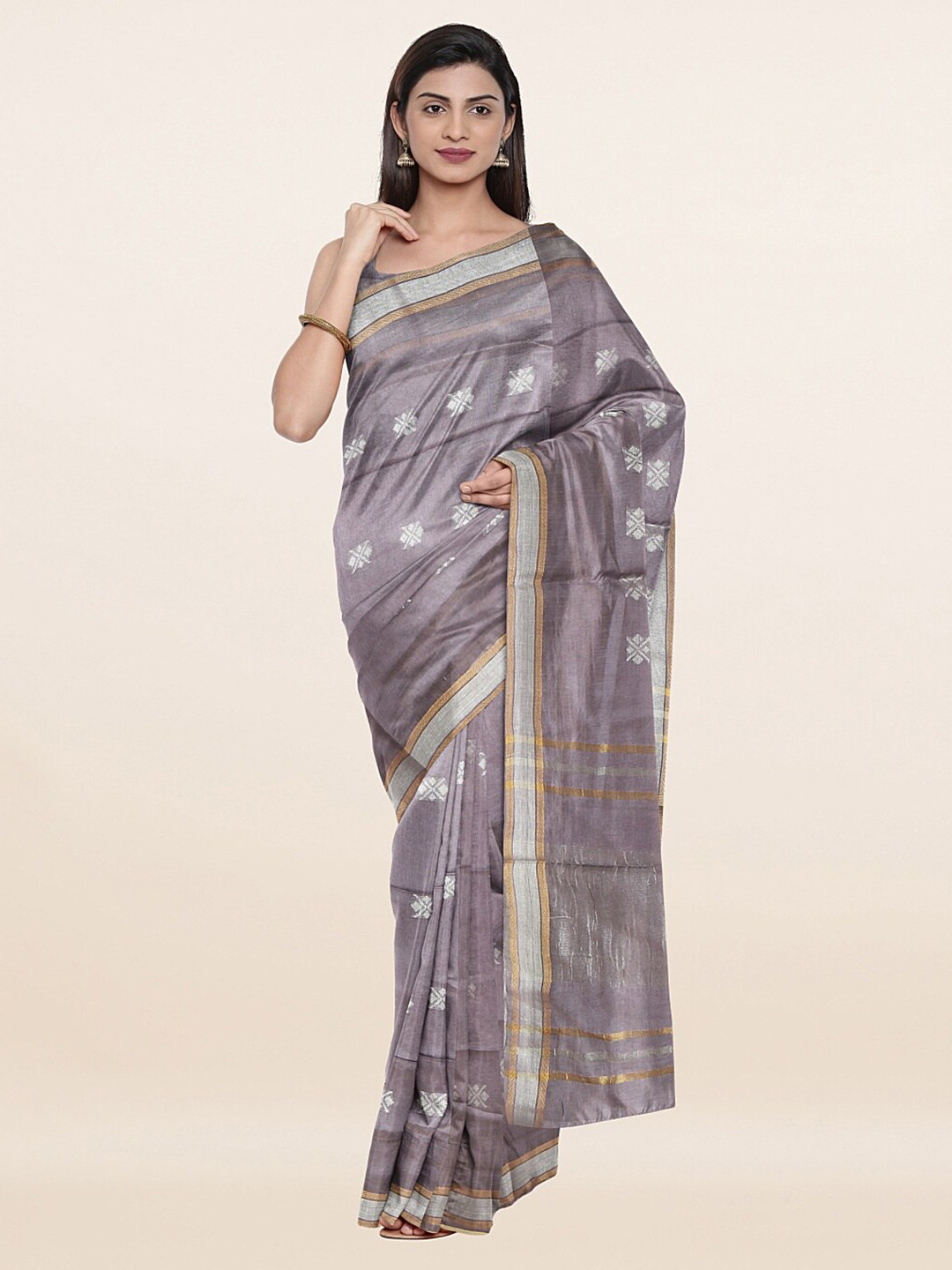 

Pothys Grey & Silver-Toned Printed Baswada Jute Cotton Saree