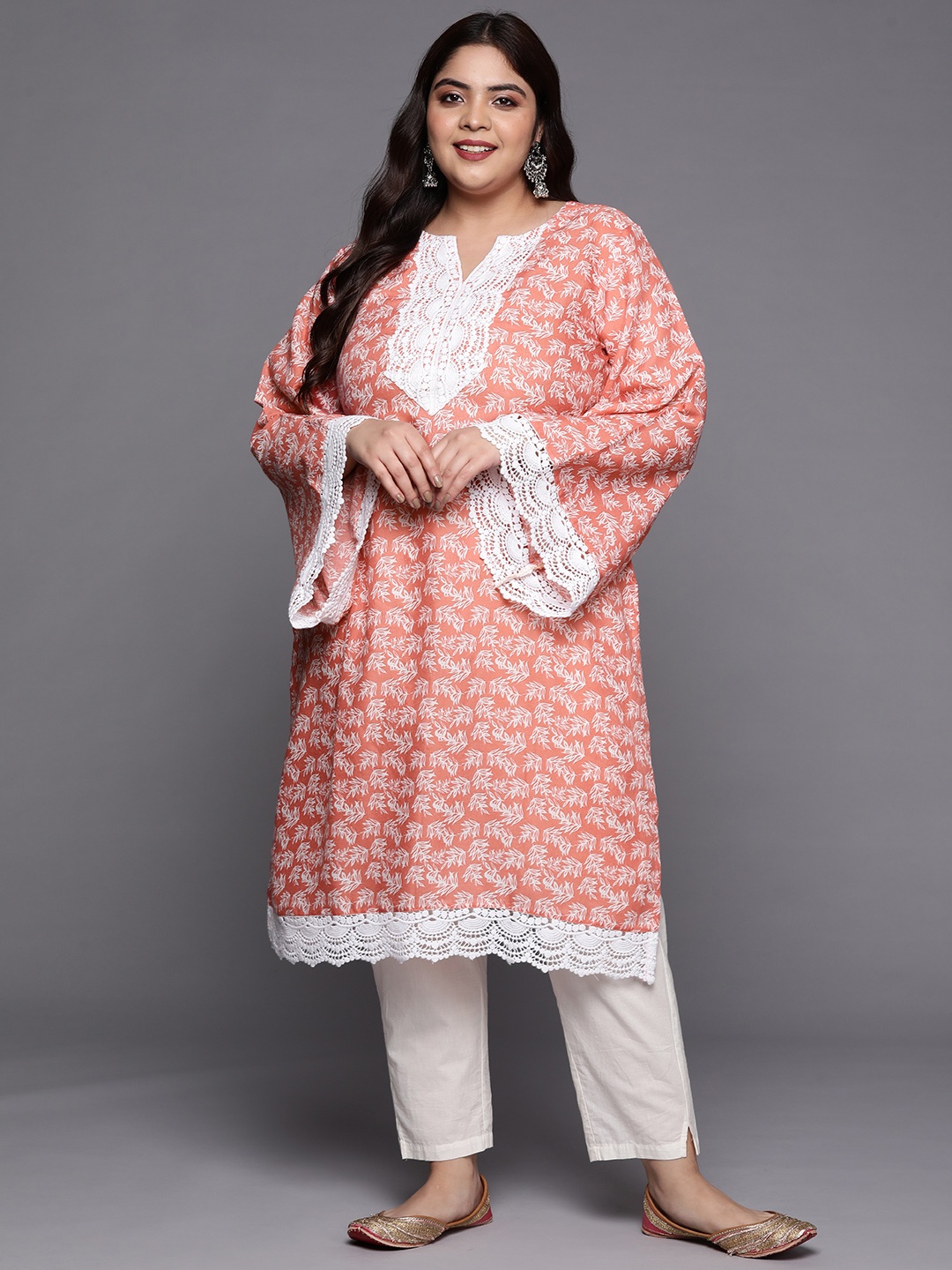 

INDDUS PLUS Women Floral Printed Flared Sleeves Thread Work Plus Size Kurta, Peach