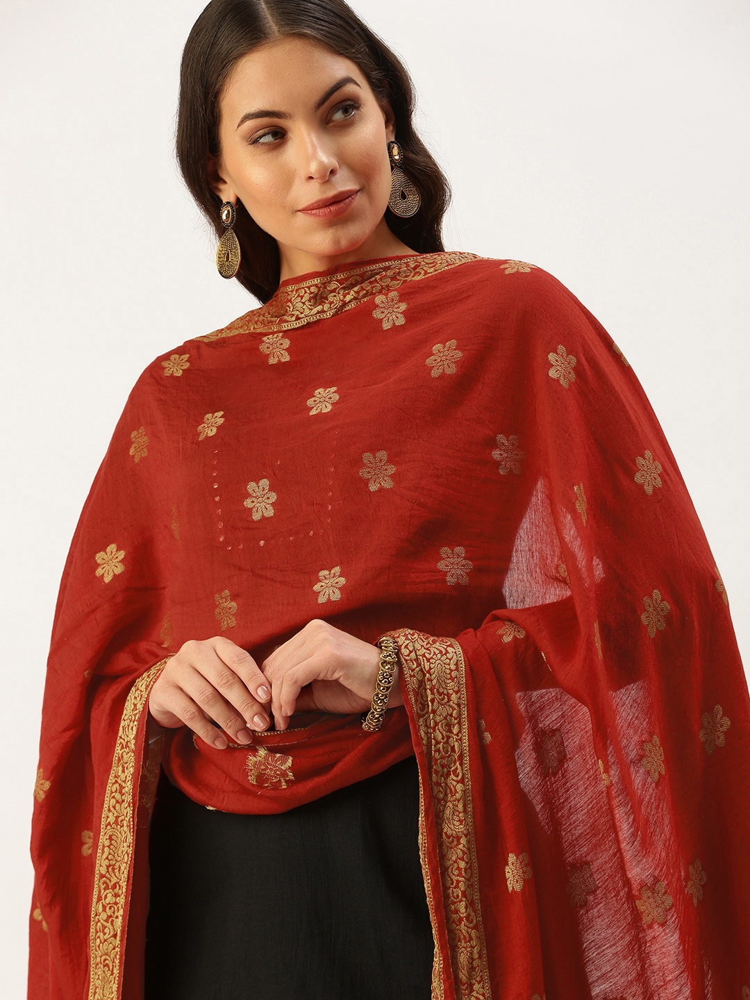 

SWAGG INDIA Red & Golden Ethnic Motifs Woven Design Art Silk Dupatta with Zari