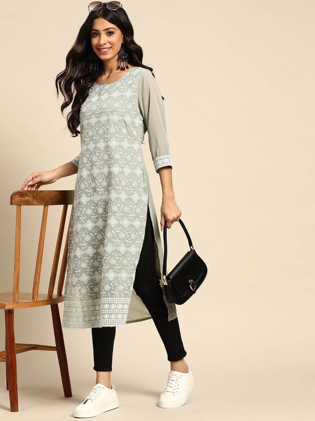 

Sangria Women Grey & White Ethnic Motifs Embroidered Chikankari Georgette Kurta