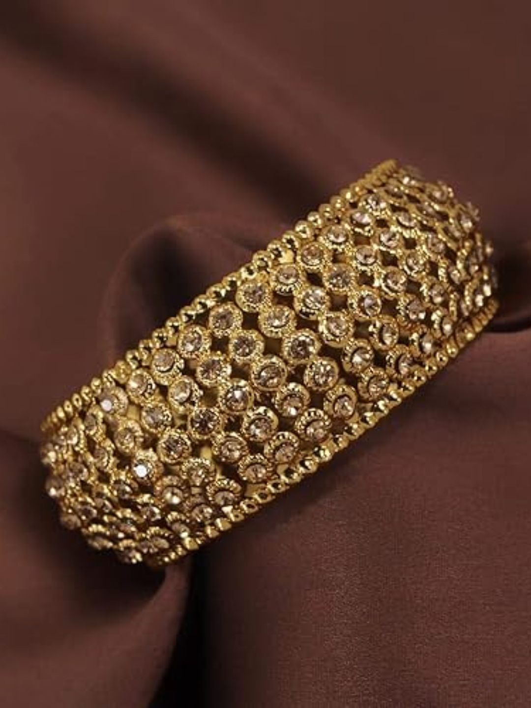 

I Jewels Gold-Plated Stone Studded Bangle