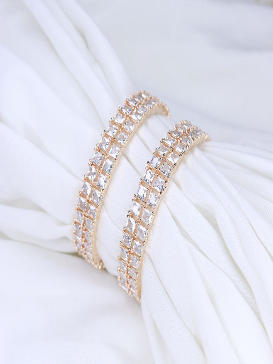 

I Jewels Women Pack Of 2 Rose Gold-Plated & White AD-Studded Kada Bangle