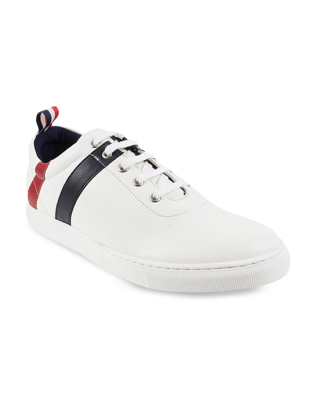 

Mochi Men White Striped Sneakers