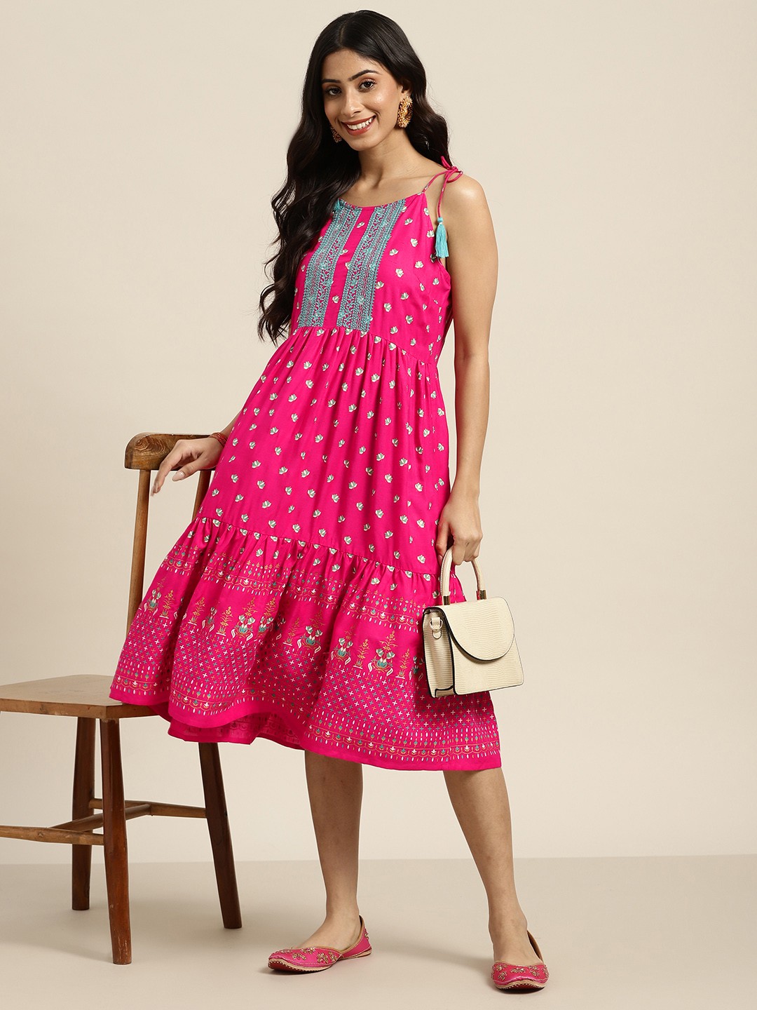 

Sangria Women Pink & Green Ethnic Motifs Ethnic A-Line Midi Dress