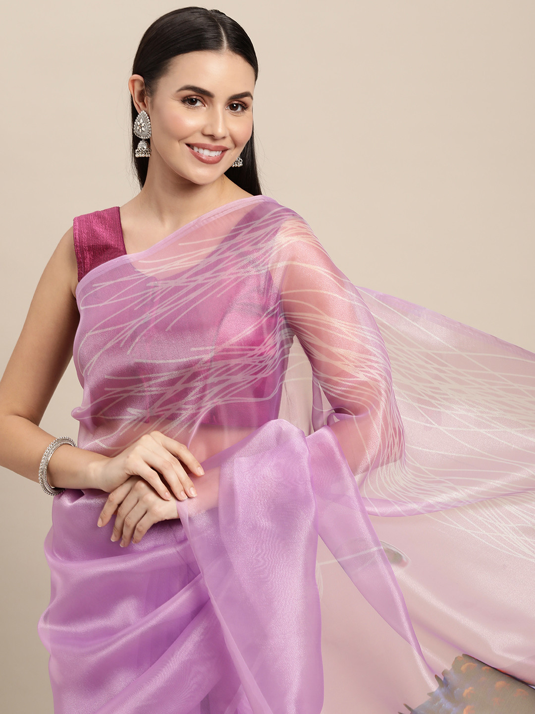 

VASTRANAND Lavender Floral Organza Saree